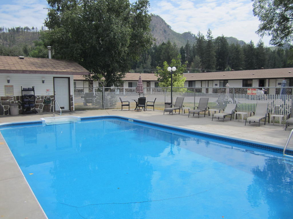 Monte Carlo Motel Barriere Exterior photo