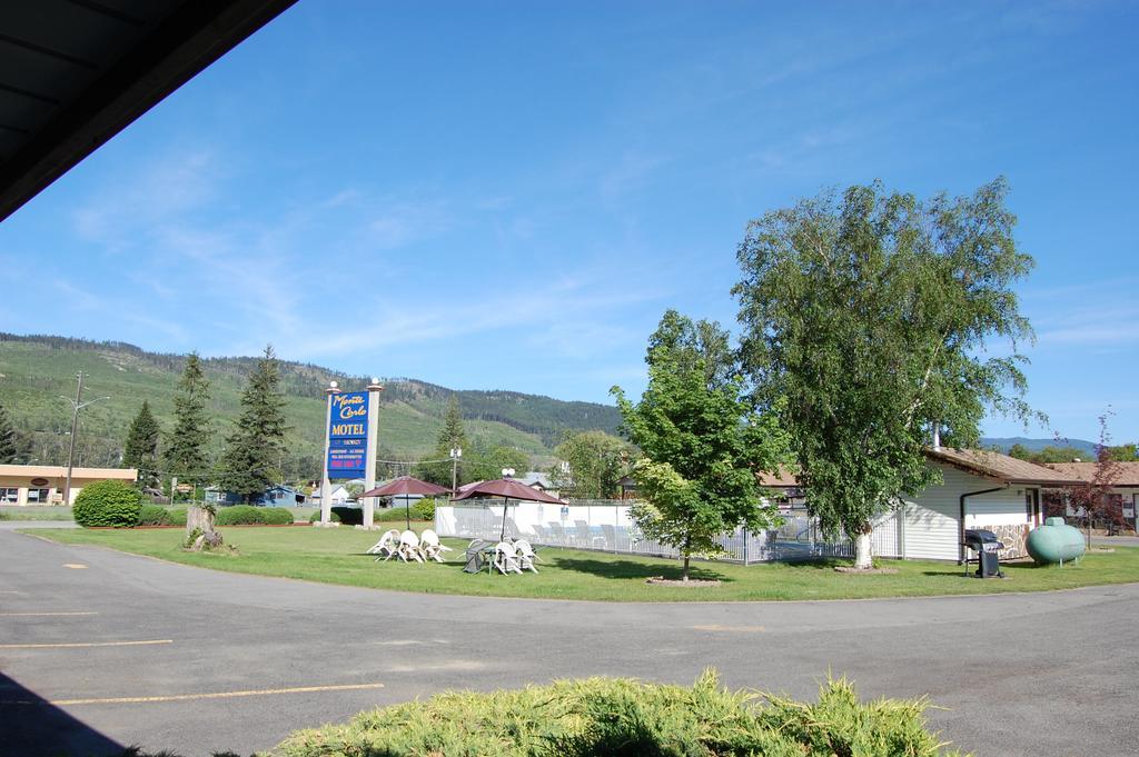 Monte Carlo Motel Barriere Exterior photo